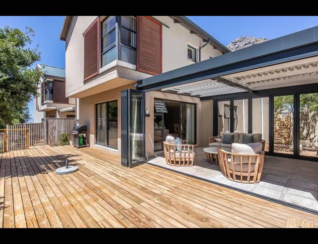 3 BEDROOM HOUSE FOR SALE IN STONEHURST MOUNTAIN ESTATE